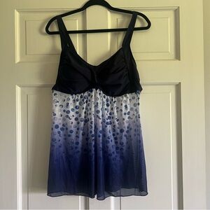 Two tanking bathing suit tops size XL. Blue and white design.